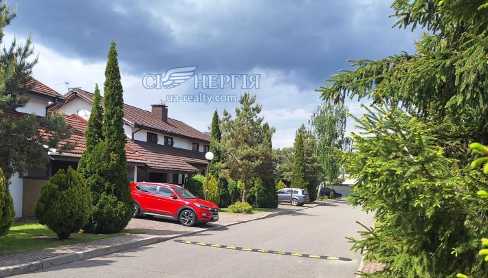 Березівка, вул. Польова, 111м.кв. 15 хвилин від Києва на авто - фото 1