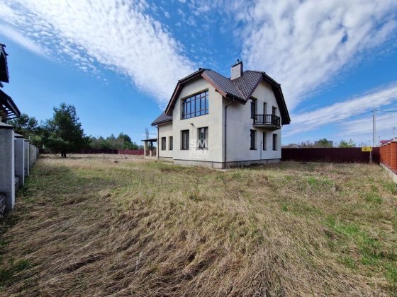 будинок 250 кв.м в с.Березівка Березівка