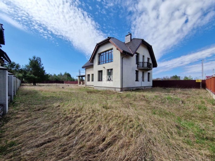 будинок 250 кв.м в с.Березівка - фото 1