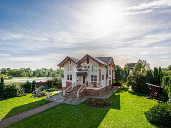 Продаж Будинок 390м² 7кім 3пов Басейн Сауна Бомбосховище Бучанський рн Березівка