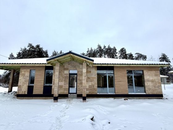 будинок з ідеальним плануванням в Блиставиці, центр , газ! Блиставиця