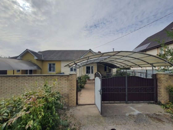 Продам Будинок 140м2 , 10соток,  2ва окремі входа,  2с/в,  Газ ! Велика Олександрівка