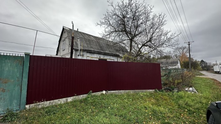 Будинок та земля 25 соток - фото 1