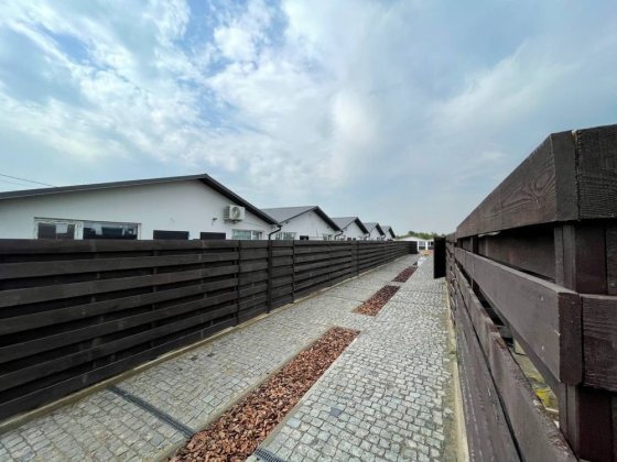 Продам квартиру с  двориком паркоместом всего 11500$ Гнатівка