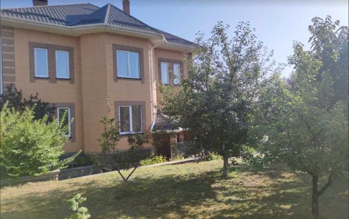 Затишний будинок з басейном на зем.ділянці 24 сотки, с. Горбовичі - фото 1