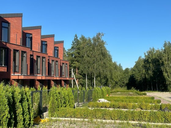 Таунхаус 130 м.кв., чудова локація! Акційна ціна! Горенка