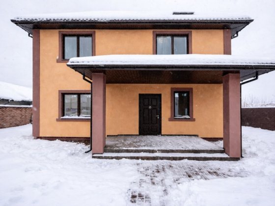 Будинок з ремонтом та гаражем 8 соток в Білогородці! Без % Гнатівка