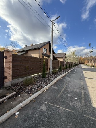 Продам ЗАМІСЬКИЙ КОТЕДЖ 200м2, 11 соток, КМ Парк Хаус, с.Гора, Ліс - фото 1