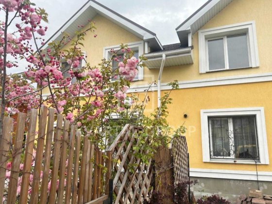 Дуплекс 87,5 м² з ремонтом та меблями в Горенці Горенка