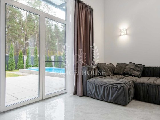 Продаж будинку (190м) з басейном Пуща-Водиця Горенка у лісі 10 соток Горенка