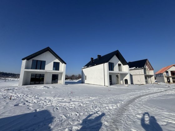 Продаж бкдинку 145м2 River park Білогородка можна по Єоселі Гнатівка