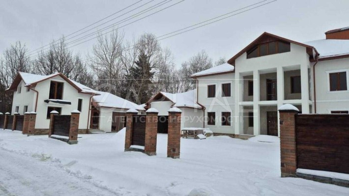 Супер ціна! Продаж будинку з критим басейном КМ Парк Хаус/Гора - фото 1