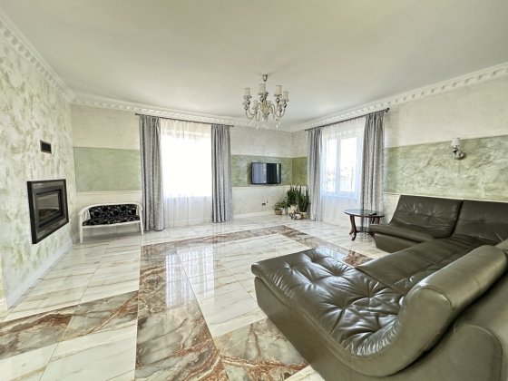 Продаж найкращого будинку в с. Гора. Кедина Гора