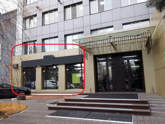 Оренда фасадного приміщення 60 м² у центрі Києва, вул. Жилянська Киев