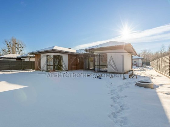 Будинок 141м² з ремонтом + техніка |8 соток|котеджне містечко|Київ 7км Дмитрівка