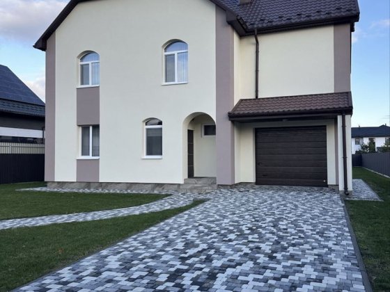 Продаж Нового 2-х поверхового Будинку 220 кв. м , 10 сот с. Гора Кедина Гора