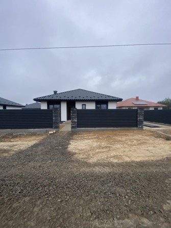 Продаж будинку в с Дмитрівка  (Куба) - фото 1