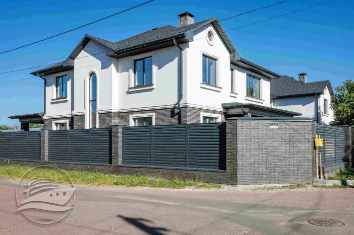 Сучасний будинок 300м2 у с. Гора Бориспільський район - фото 1