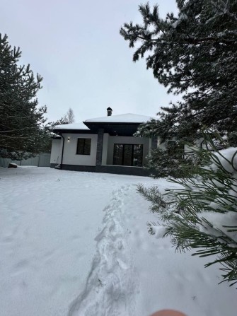 Будинок 15 хв від Києва з Ремонтом на 14 сотках землі. - фото 1