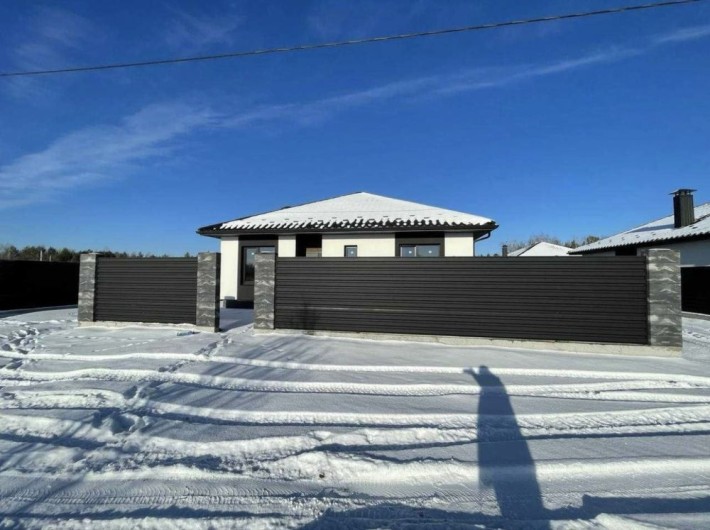 Продаж одноповерхового будинку в с. Дмитрівка 110 м2 - фото 1