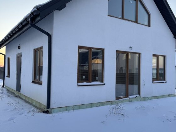 Продаж.Будинок в 20 км від столиці Забучье