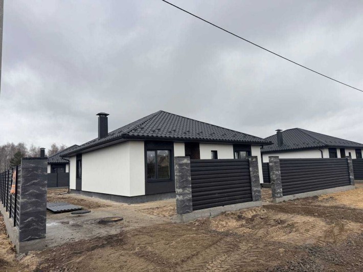 Одноповерховий будинок 110м на 4,6 сотках в Дмитрівці - 85000уо. - фото 1