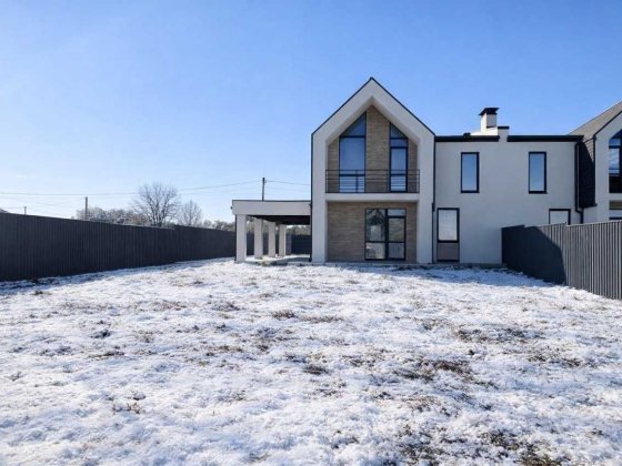 Цегляний будинок Дмитрівка центр села. Ділянка 7 соток! Дмитрівка