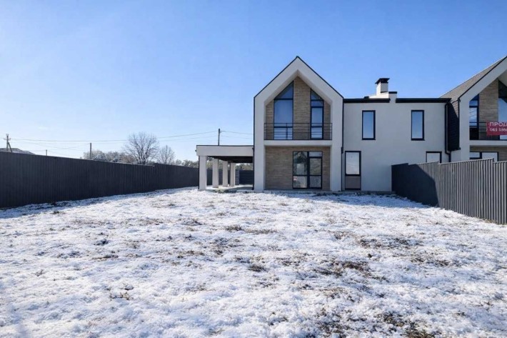 Цегляний будинок Дмитрівка центр села. Ділянка 7 соток! - фото 1