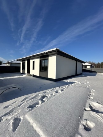 Одноповерховий будинок в передмісті Києва - фото 1