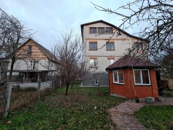 Продаж будинку село Зазим'я річка Десна Броварського  рн  Пухівка Зазим'я