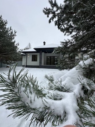 Будинок із терасою та видом на ліс на ділянці 14 соток, Дмитрівка - фото 1