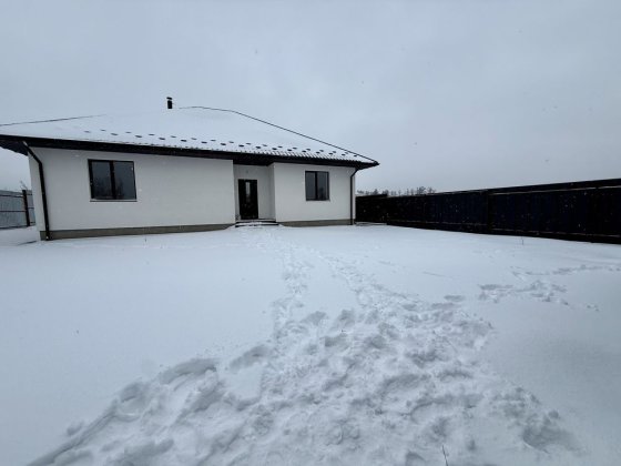 Продам будинок з сучасним ремонтом в Дмитрівці Дмитрівка