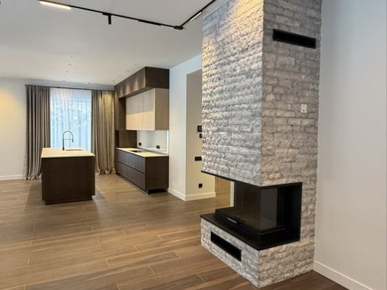 Одноповерховий будинок 175 м², 10 соток, комбіноване опалення. Ліс Дмитрівка