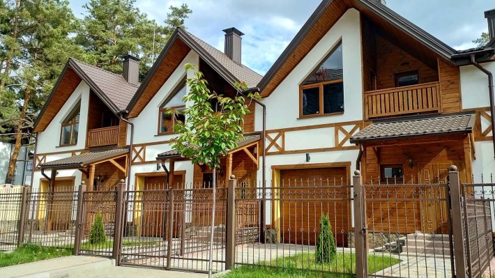 Таунхаус 180 кв.м. на території ЖК Desna Residence/Альпійське містечко - фото 1
