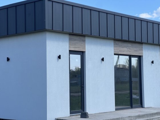 Пр дом под  Зазимье Осинки 103м возможна под е оселя или рассрочка Зазим'я