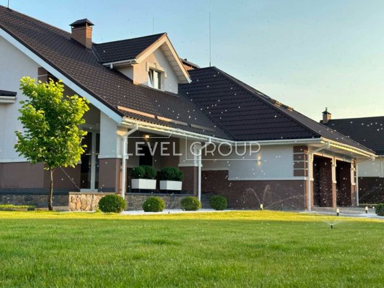 Іванковичі. 18 соток. Продаж будинку у закритому клубному містечку. Иванковичи