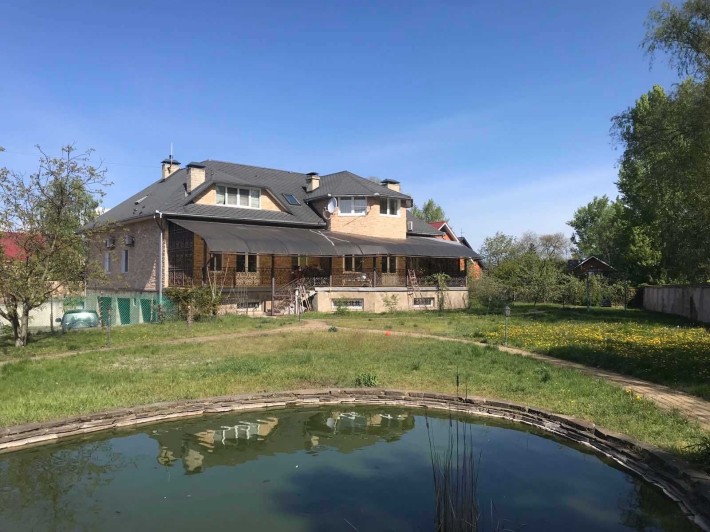 Продам 2-х поверховий будинок 576м2 на ділянці 24 сот, гарний стан. - фото 1