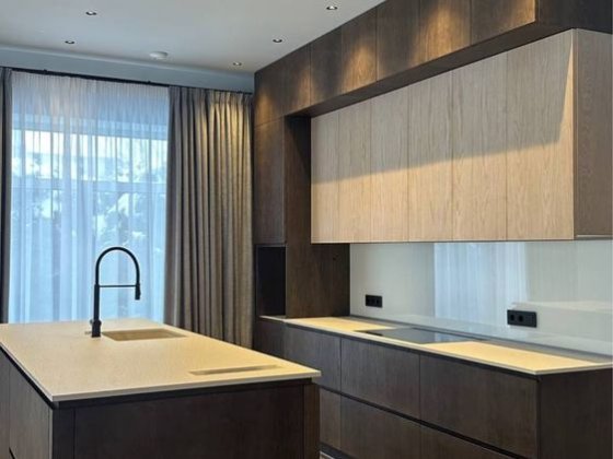 Будинок з новим ремонтом в котеджному містечку! 7км від Києва Капітанівка