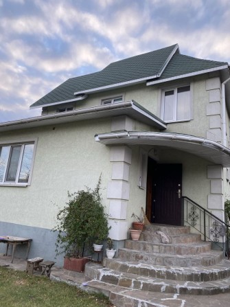 Продам дом в Иванковичах. - фото 1