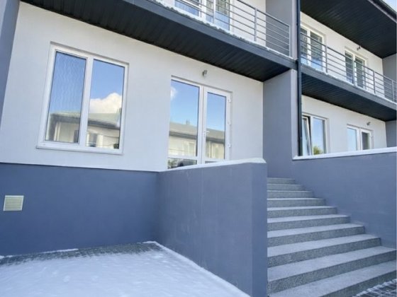 Продам  таунхаус з окремим двором,рн Таращанський. Біла Церква