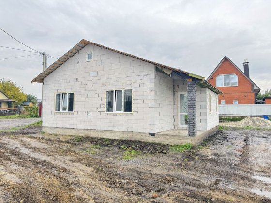 Продаж БУДИНОК  / ДІМ у Борисполі, вул. Бежівка 2км ЦЕНТР Борисполь