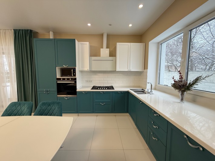 Сучасний автономний будинок 144 м2 у Бучі, 11 соток, гараж, паркомісця - фото 1