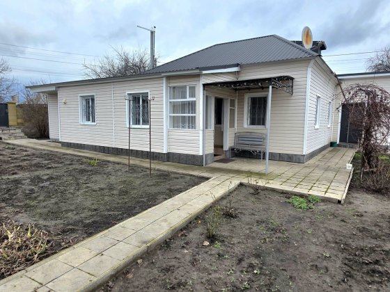 ЖИЛИЙ БУДИНОК з ГАЗОВИМ опаленням на 6 сотках, р-н вул Польова 3 школа Борисполь