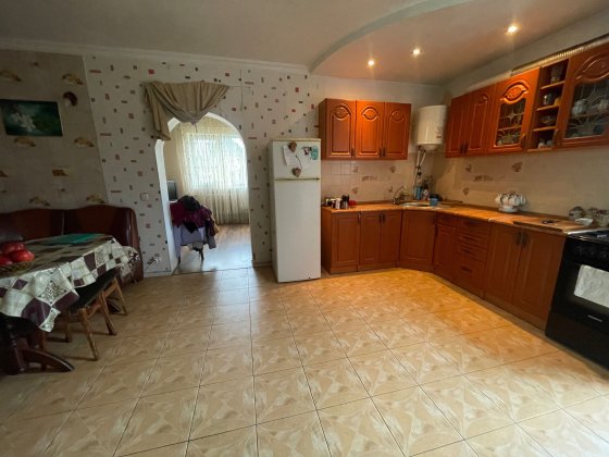 Анонс! Продаж 4к будинку з житловим ремонтом! 6 соток землі. Без %%! Буча