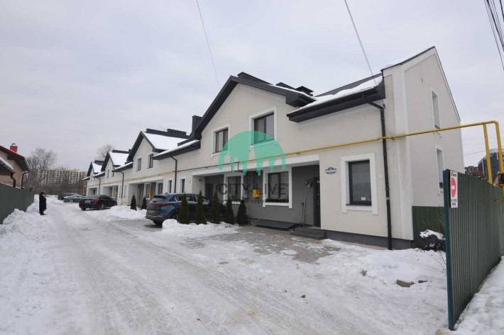 Зданий Таун Хаус в Івано-Фанківську, 10 хвилин авто до стометрівки!(1) - фото 1