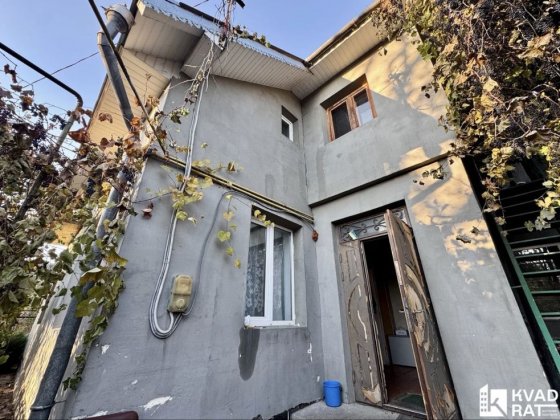 Продаю будинок в центральній частині міста Івано-Франківськ