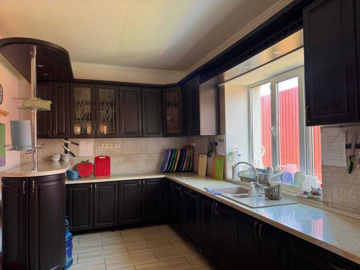 Продам житловий будинок під дитячий садочок, м. Вишневе - фото 1