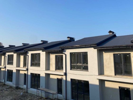 Продається ГОТОВИЙ до ремонту будинок (таунхаус) №19/Закрите містечко Івано-Франківськ