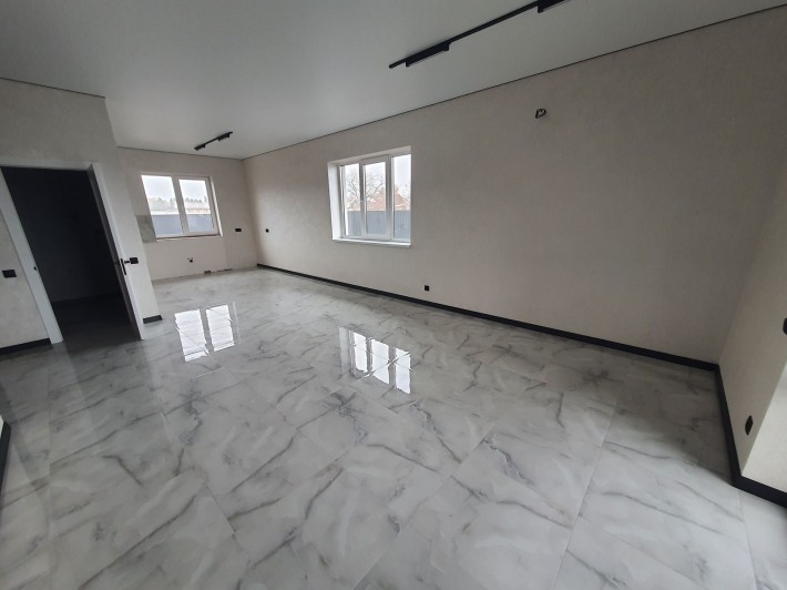 Без % Продам Новий Будинок , з ремонтом 105м2, 5 соток - фото 1