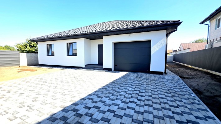 Р-Н 5 школи , Вул.ЛІСОВА ,120 кв.м з ГАРАЖЕМ  ТА ТЕРАССОЮ на 5 сотках - фото 1